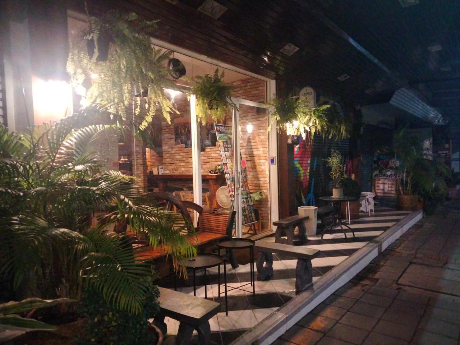 Chaiyee Coffee 清邁 外观 照片